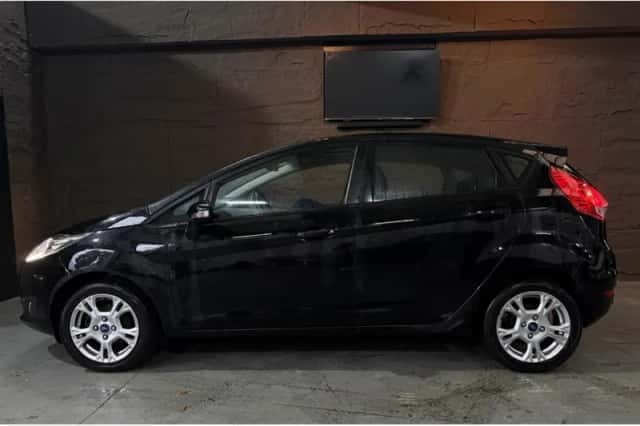 Ford Fiesta (2017) thumbnail 5