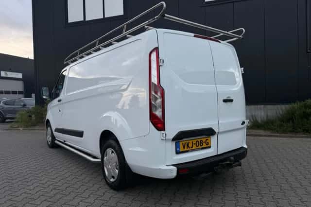 Ford Transit Custom (2021) thumbnail 4