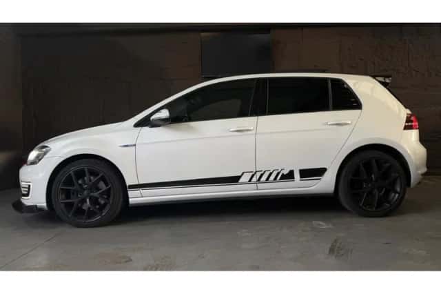 Volkswagen Golf (2015) thumbnail 4