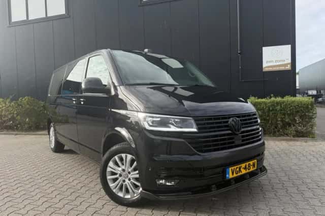 Volkswagen Transporter (2020) thumbnail 2