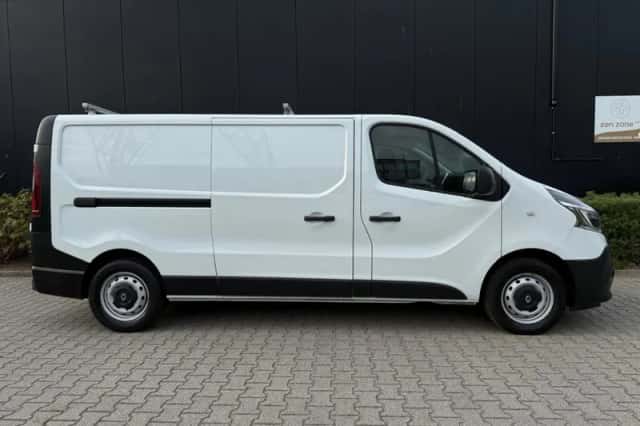 Renault Trafic (2020) thumbnail 6