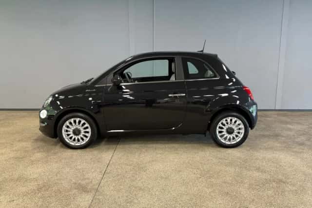 Fiat 500 (2021) thumbnail 3
