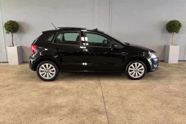 Volkswagen Polo (2012) thumbnail 5