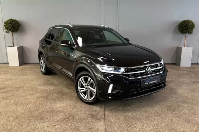 Volkswagen T-Roc (2023) thumbnail 3