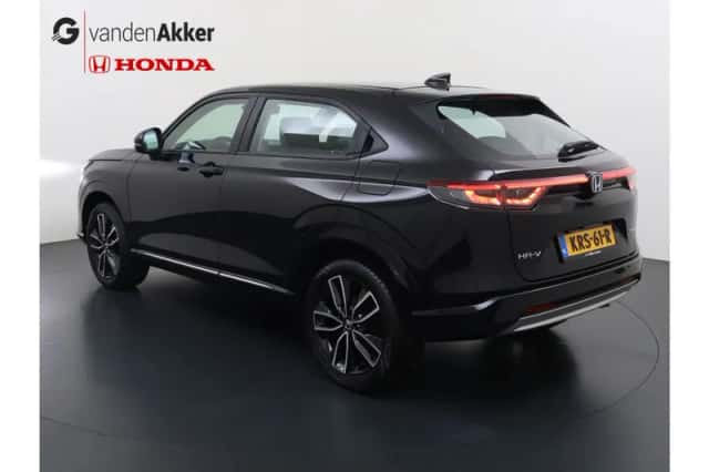 Honda HR-V (2023) thumbnail 3