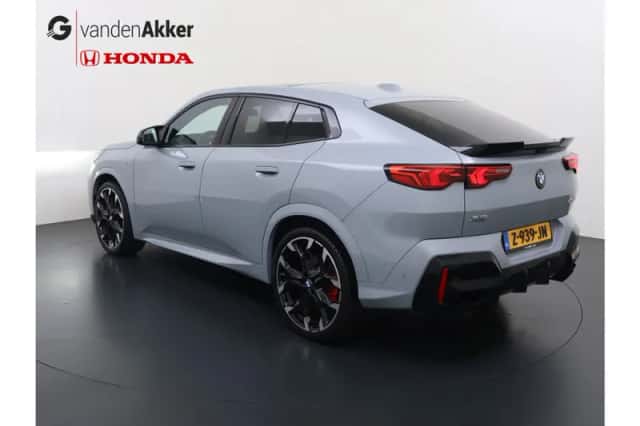 BMW X2 (2024) thumbnail 3