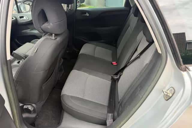 Citroën C4 (2014) thumbnail 6