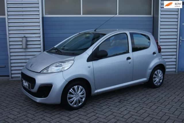 Peugeot 107 (2013) thumbnail 1