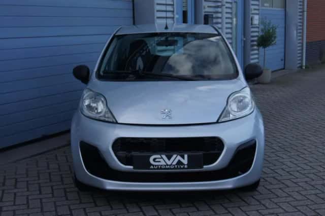 Peugeot 107 (2013) thumbnail 2