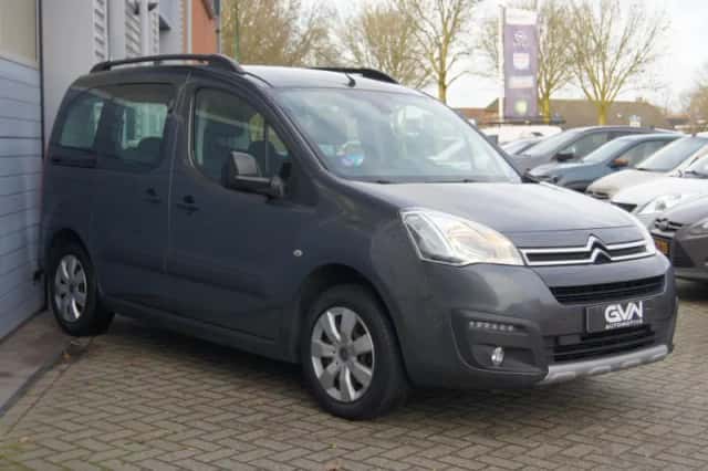 Citroën Berlingo (2016) thumbnail 3