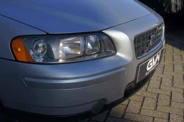 Volvo S60 (2005) thumbnail 4