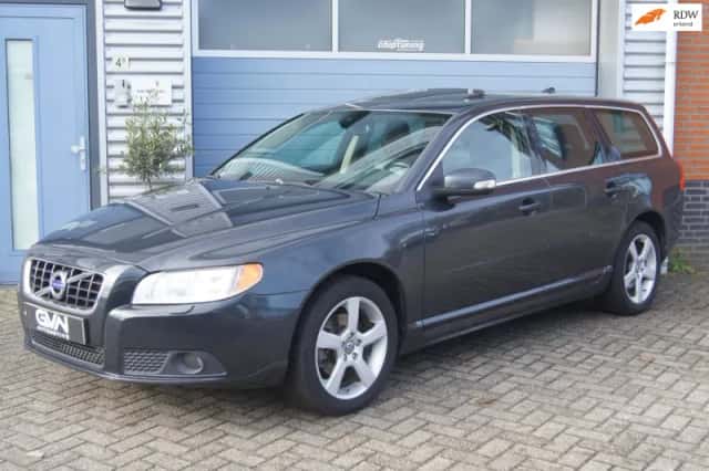 Volvo V70 (2009) thumbnail 1