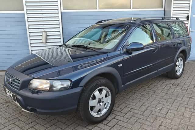Volvo XC70 (2001) thumbnail 1