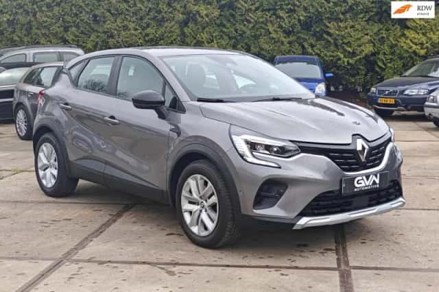 Renault Captur (2022) thumbnail 1