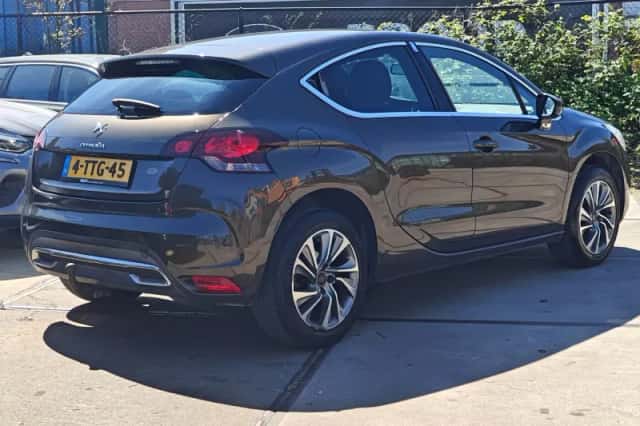 Citroën DS4 (2011) thumbnail 4