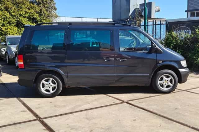 Mercedes-Benz Vito (1998) thumbnail 2