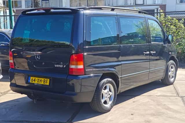 Mercedes-Benz Vito (1998) thumbnail 3