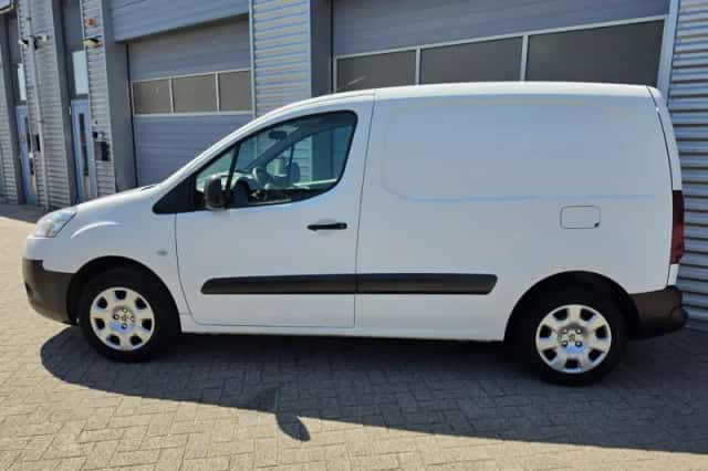 Peugeot Partner (2014) thumbnail 4