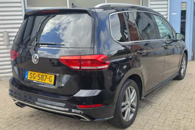 Volkswagen Touran (2018) thumbnail 6