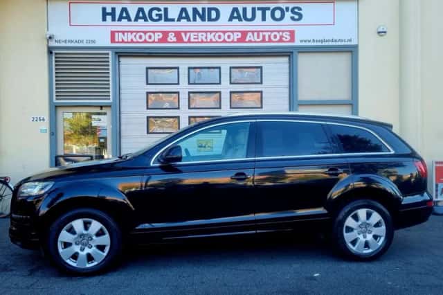 Audi Q7 (2010) thumbnail 3