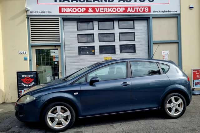 SEAT Leon (2008) thumbnail 3