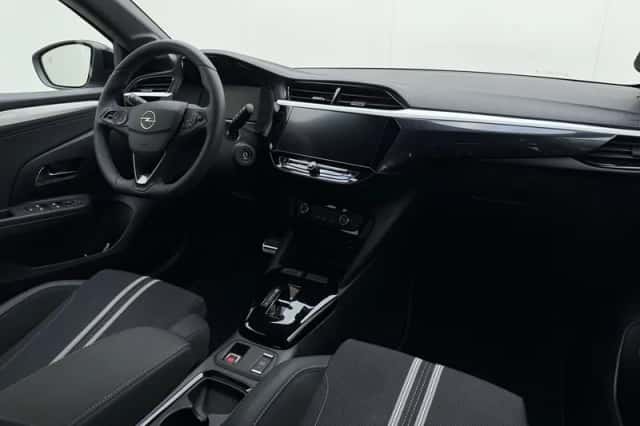 Opel Corsa (2025) thumbnail 3