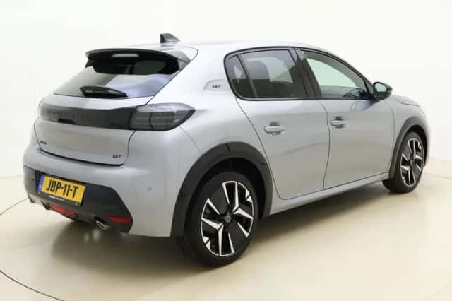 Peugeot 208 (2024) thumbnail 2