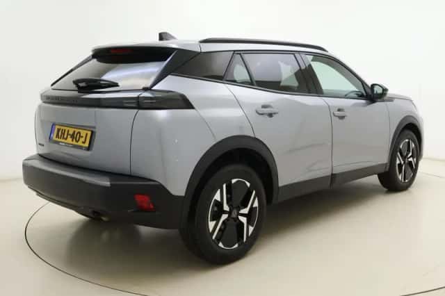 Peugeot 2008 (2025) thumbnail 2