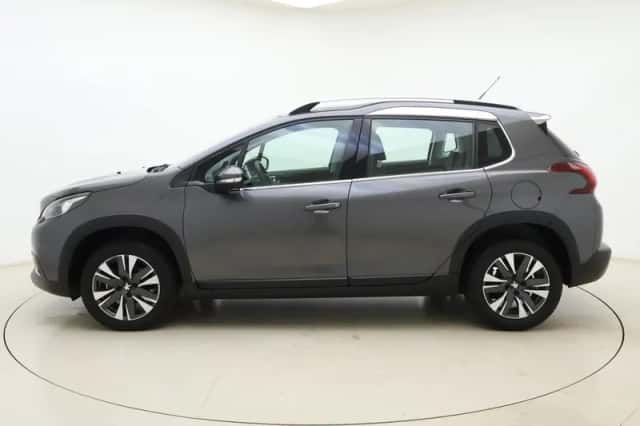 Peugeot 2008 (2019) thumbnail 5