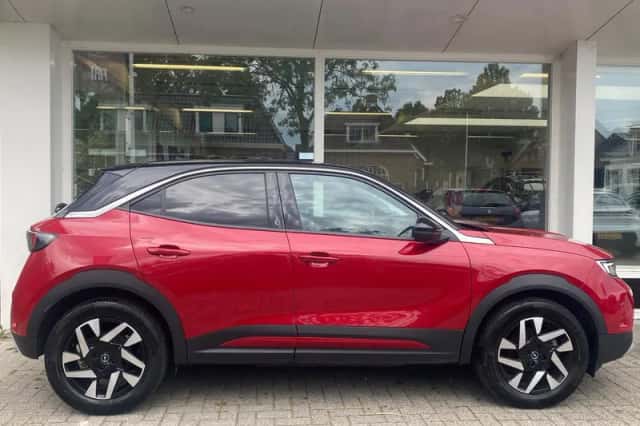 Opel Mokka-e (2021) thumbnail 2