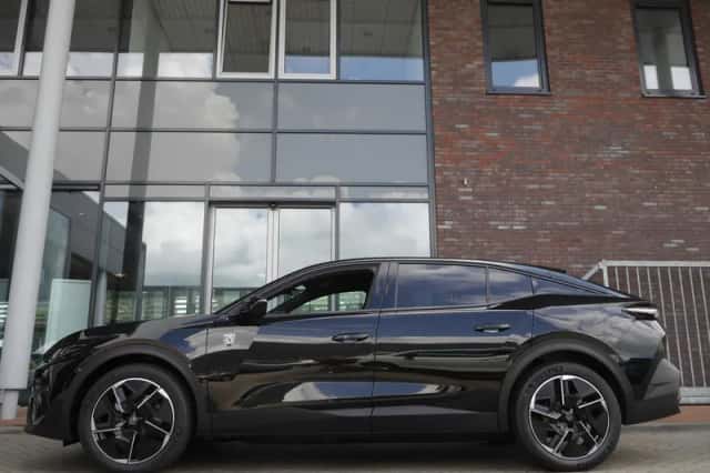 Peugeot e-408 (2026) thumbnail 5