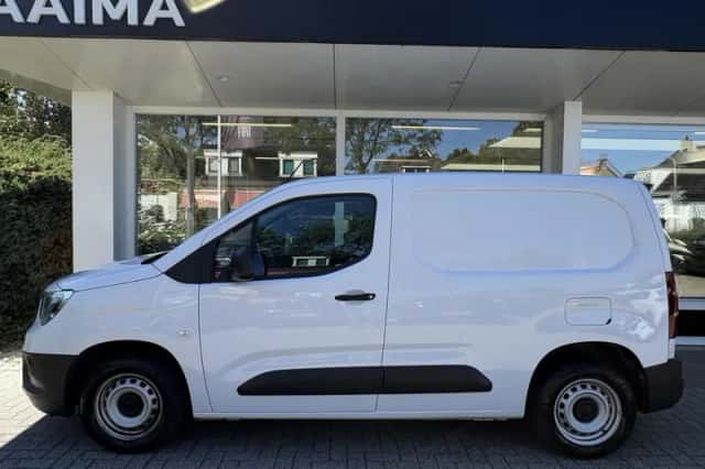 Opel Combo (2024) thumbnail 3