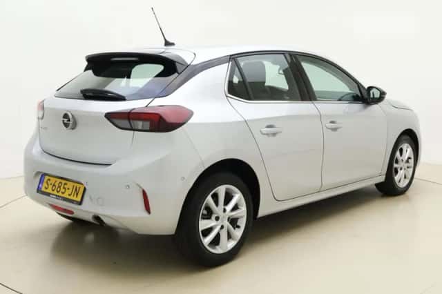 Opel Corsa (2023) thumbnail 2