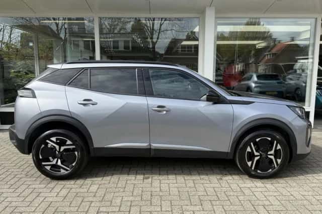 Peugeot 2008 (2025) thumbnail 3