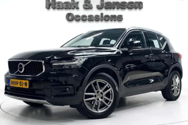 Volvo XC40 (2020) thumbnail 1