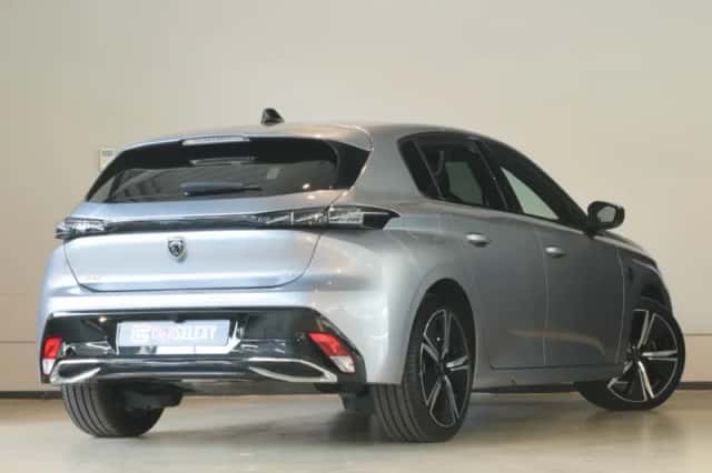 Peugeot 308 (2023) thumbnail 4