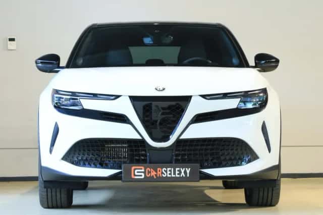 Alfa Romeo Junior (2025) thumbnail 6
