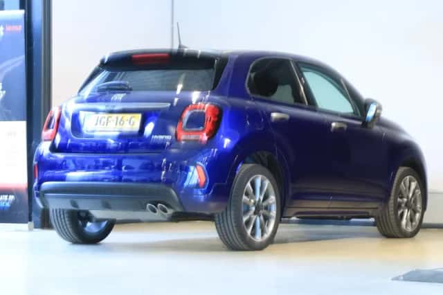 Fiat 500X (2024) thumbnail 4