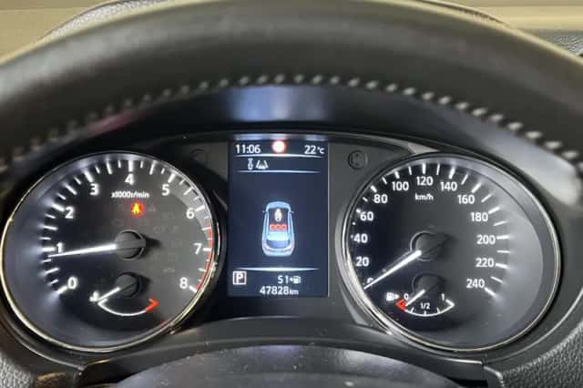 Nissan Qashqai (2016) thumbnail 5
