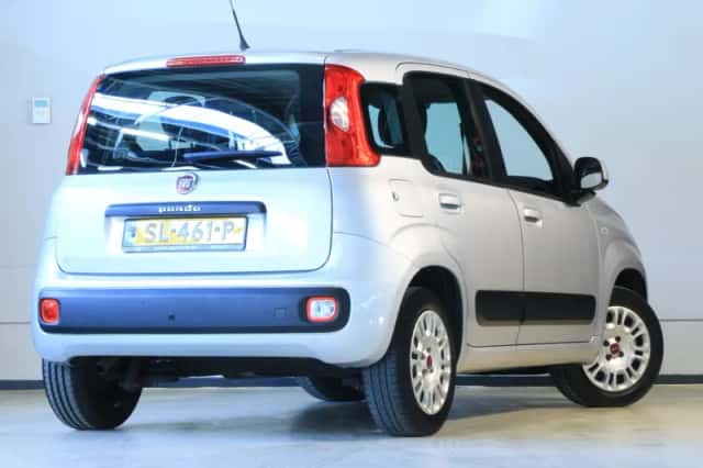 Fiat Panda (2018) thumbnail 4
