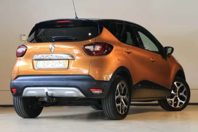 Renault Captur (2017) thumbnail 4