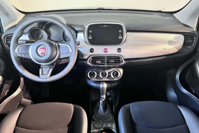 Fiat 500X (2022) thumbnail 3