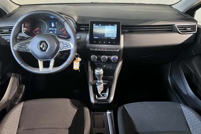 Renault Clio (2023) thumbnail 3