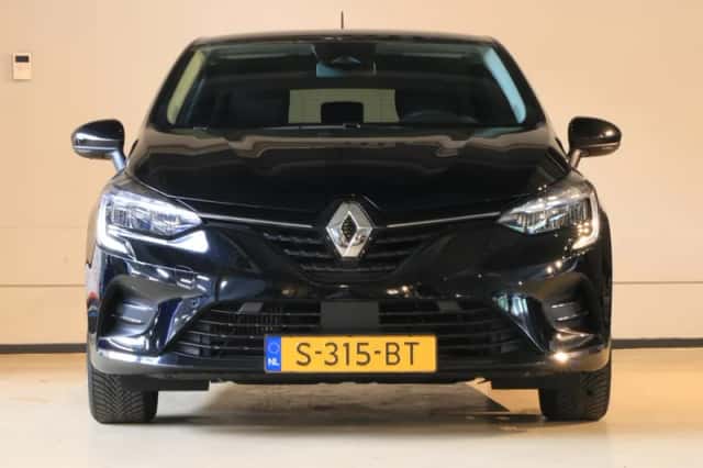 Renault Clio (2023) thumbnail 6