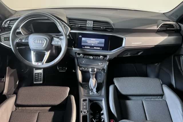 Audi Q3 Sportback (2024) thumbnail 3