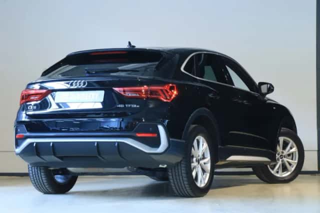 Audi Q3 Sportback (2024) thumbnail 4