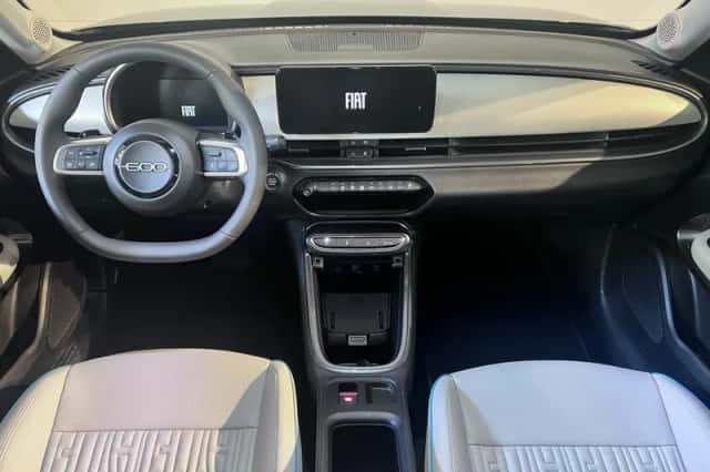 Fiat 600 (2025) thumbnail 3