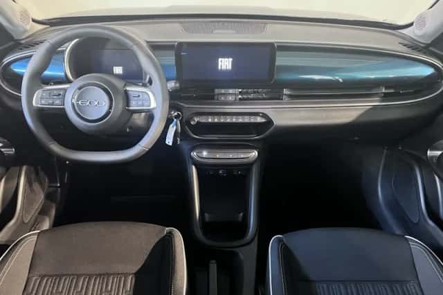 Fiat 600 (2025) thumbnail 3