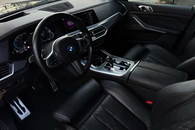 BMW X5 (2023) thumbnail 3
