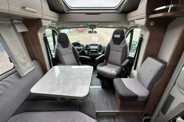 Knaus Van Ti (2024) thumbnail 5